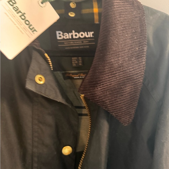 Barbour Long Beadnell (Olive) - Picture 3 of 5